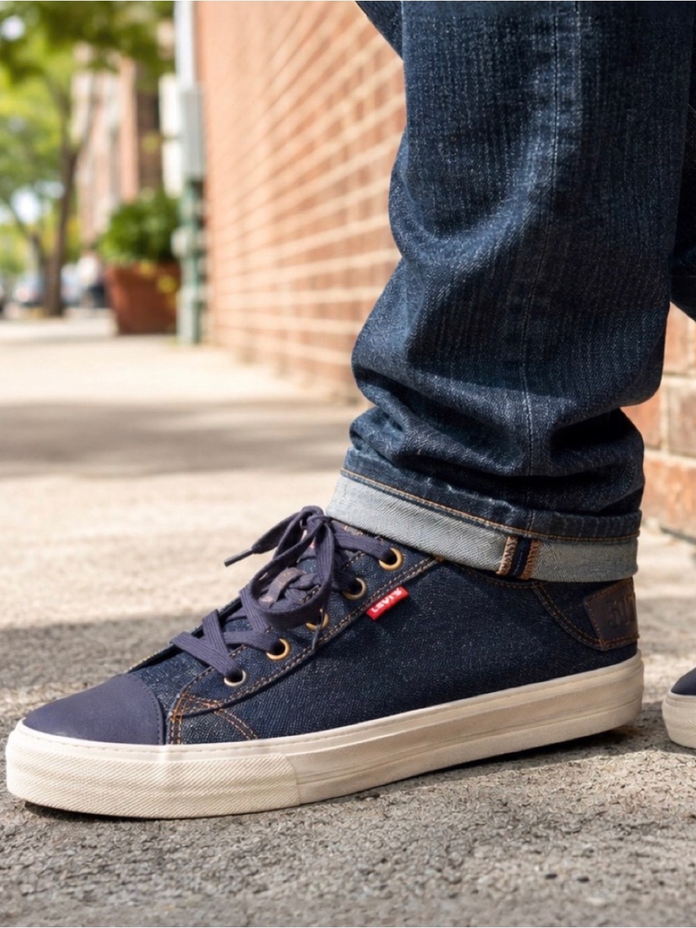 Levi’s 501 Denim Sneakers Men’s 12 Dark Wash Canvas Lace Up Casual Shoes
